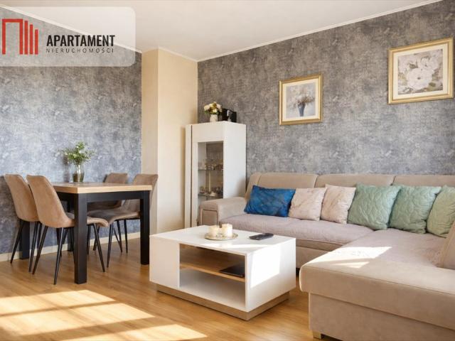 Przestronne 3 pokojowe mieszkanie z balkonem w Przemkowie