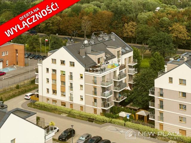 Przestronne 3 pokojowe mieszkanie z balkonem i miejscami postojowymi