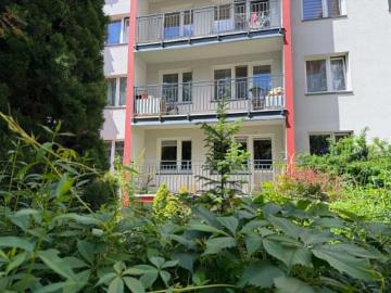 Przestronne 3 pokojowe mieszkanie z balkonem i ogrodem