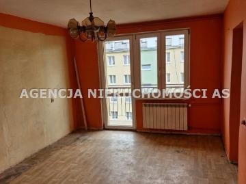 Przestronne 3 pokojowe mieszkanie z balkonem i piwnicą