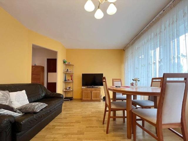 Przestronne 3 pokojowe mieszkanie z balkonem i piwnicą zapraszam