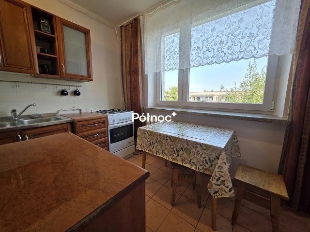 Przestronne 3 pokojowe mieszkanie z balkonem i piwnicą