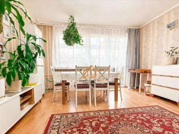 Przestronne 3 pokojowe mieszkanie z balkonem i piwnicą