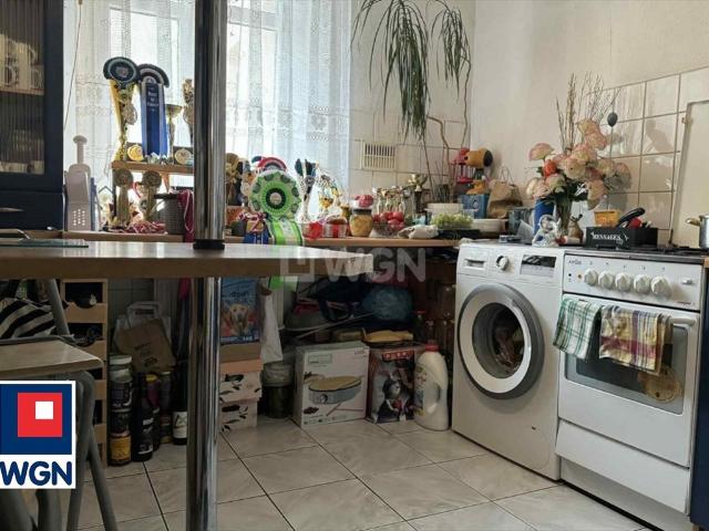 Przestronne 3 pokojowe mieszkanie z balkonem i piwnicami