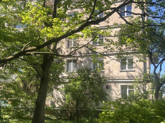 Przestronne 3 pokojowe mieszkanie z balkonem i widokiem na zieleń