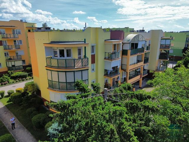 Przestronne 3 pokojowe mieszkanie z balkonem i widokiem