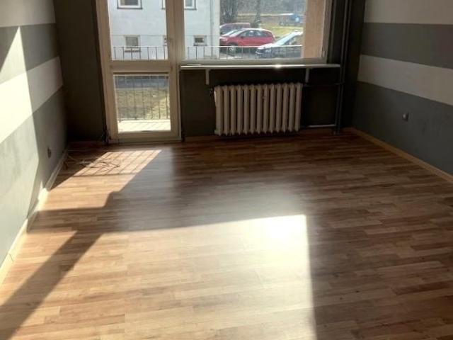 Przestronne 3 pokojowe mieszkanie z garażem i balkonem
