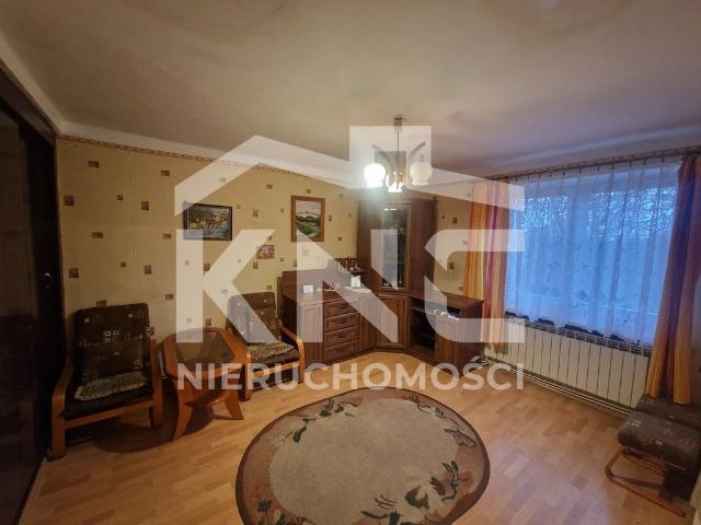Przestronne 3 pokojowe mieszkanie z garażem zapraszam