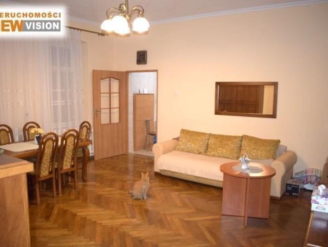 Zapraszam do przestronnego 3 pokojowego mieszkania z garażem w Sosnowcu