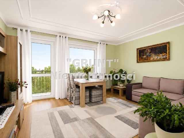Przestronne 3 pokojowe mieszkanie z loggią i piwnicą polecam!