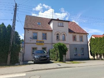 Przestronne 3 pokojowe mieszkanie z ogrodem i garażem
