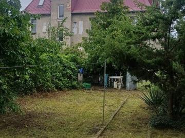 Przestronne 3 pokojowe mieszkanie z ogródkiem i garażem