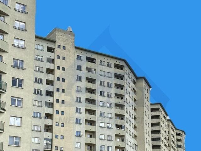 Przestronne biuro 105 m2 z balkonem i parkingiem