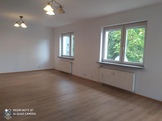 Przestronne biuro 117 m² przy metrze Stokłosy garaże