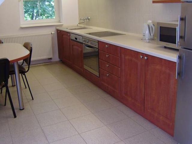 Zapraszam do wynajmu biura 150 m² w centrum Przymorza
