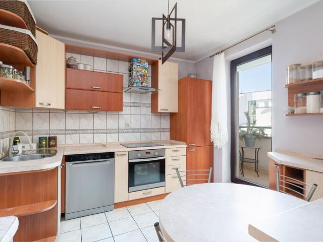 Przestronne dwupoziomowe mieszkanie 95 m², gotowe do wprowadzenia
