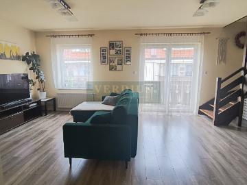 Przestronne dwupoziomowe mieszkanie 103 m², bezczynsz, garaż