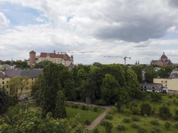 Przestronne mieszkanie z tarasem i widokiem na Wawel