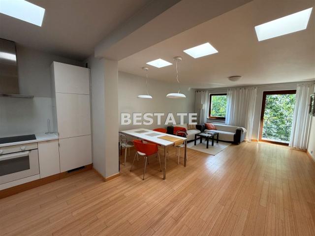 Przestronny umeblowany apartamentowiec dla pary Łódź, Górna