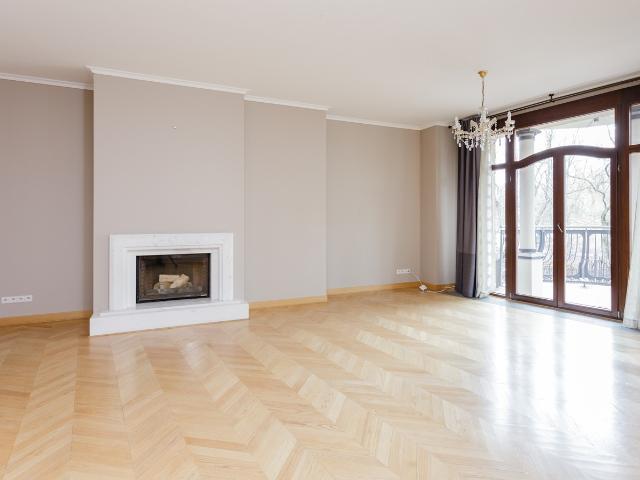 Przestronny apartament Ogród Saski | CENTRUM