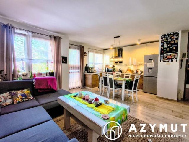 Polecam przestronny apartament 75 m² z garderobą i widokiem na zieleń