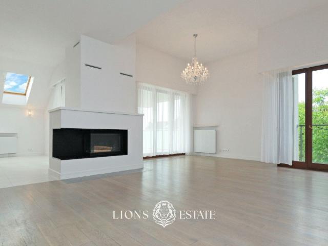 Apartament z tarasem i windą Wilanów Niski
