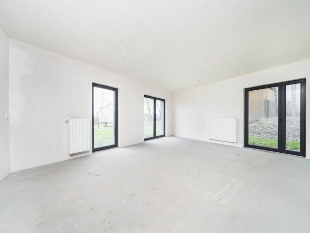Na sprzedaż przestronny apartament 89 m² z ogrodem 212 m² w Wieliczce