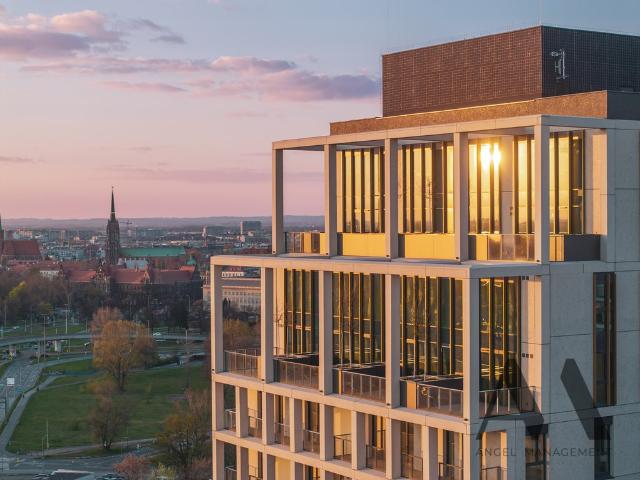 Przestronny apartament 99 m2 z widokiem, wellness i garaż zapraszam