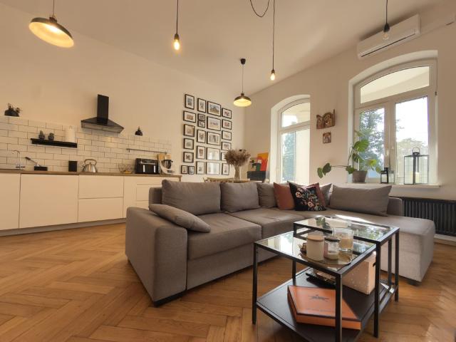 Przestronny apartament 90m² z tarasem i garażem