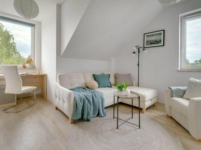 Przestronny bliźniak 121 m2 z ogrodem i tarasem