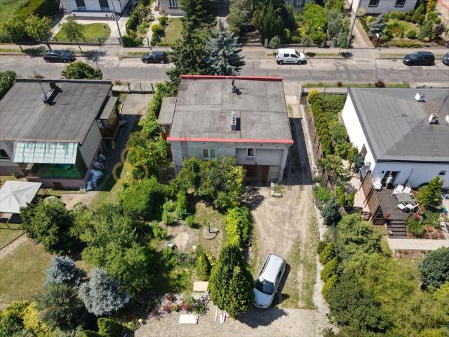 Przestronny dom 100 m² z piwnicą i balkonem, zapraszam