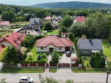 Przestronny dom 102 m2 z 4 pokojami, nowoczesne rozwiązania