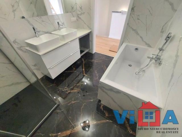 Przestronny dom 125 m² z ogródkiem, 6 pokoi, nowoczesny wystrój