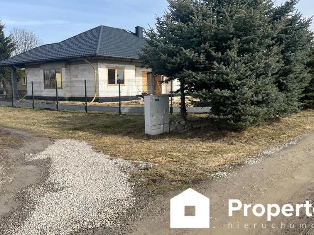 Przestronny dom 126 m² z ogrodem i tarasem w Żabiej Woli