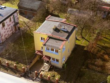 Przestronny dom 127 m² z ogrodem, szklarnią i garażem