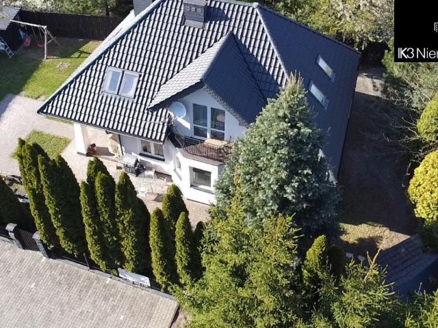 Przestronny dom 130 m2 z ogrodem i balkonem