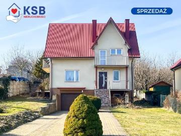 Przestronny dom 130 m2 z ogrodem i garażem w Szewnie