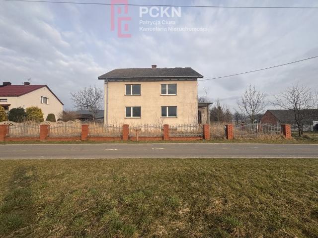 Przestronny dom 132 m² z dużym potencjałem i działką 1100 m²