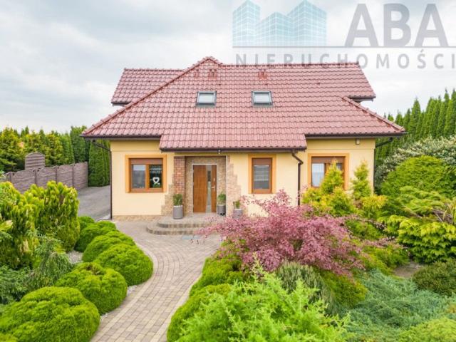 Przestronny dom 145 m² z ogrzewaniem podłogowym i fotowoltaiką