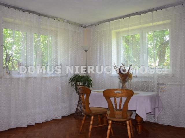 Przestronny dom 140 m2 w Janówce z ogrodem i świetną komunikacją