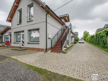 Przestronny dom 140 m2 z osobnymi wejściami i balkonem