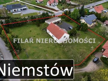 Przestronny dom 150 m² na dużej działce w Niemstowie