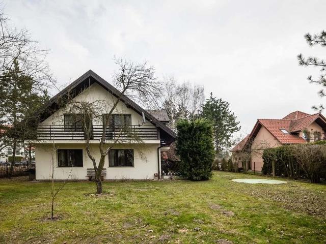 Przestronny dom 150m² z dużą działką i możliwością aranżacji