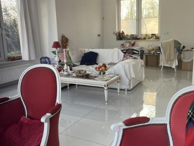 Przestronny dom 165 m² z garażem i ogrodem zapraszam
