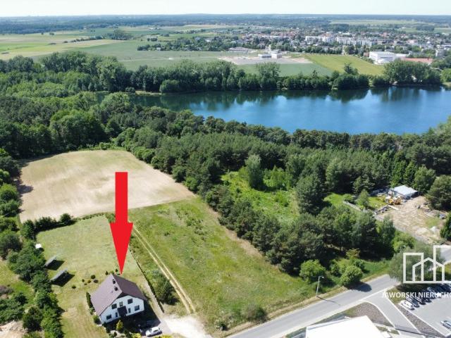 Przestronny dom 166 m² z dużą działką polecam