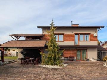 Przestronny dom 172 m² z ogrodem, spokojna okolica