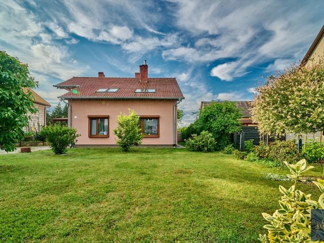 Przestronny dom 180 m² na dużej działce 4847 m² polecam!