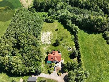 Przestronny dom 182 m2 z dużą działką 5000 m2, cisza i prywatność