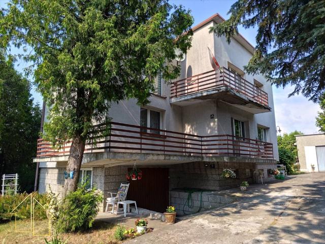 Przestronny dom 198 m² z możliwością podziału na dwa mieszkania