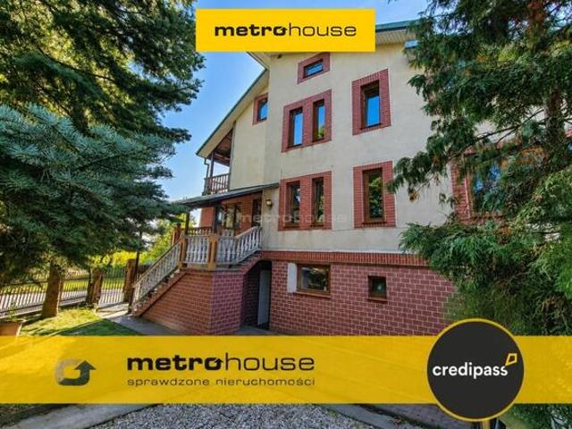 Przestronny dom 190 m² w Łysych ul. Topolowa